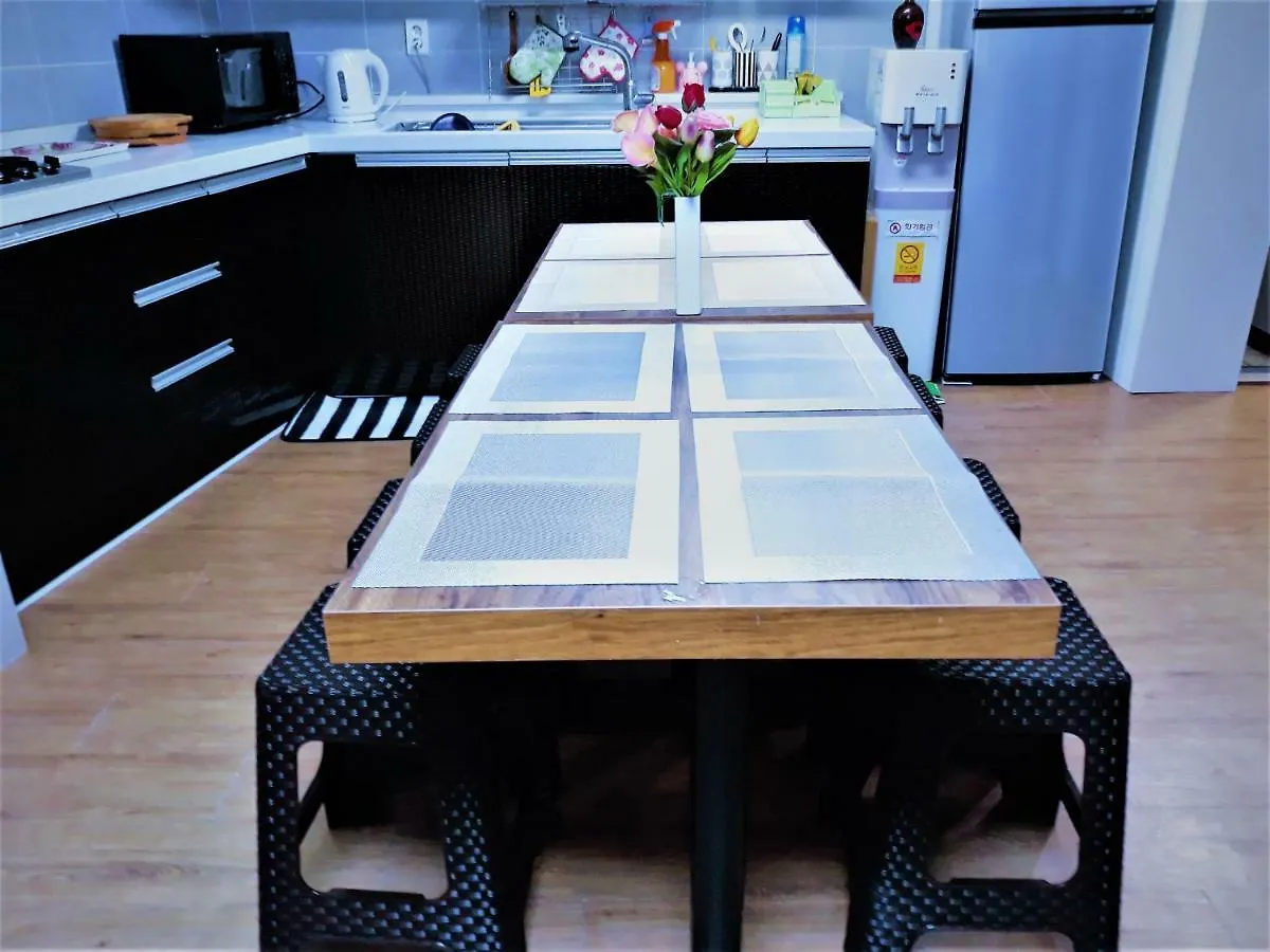 Guest house Work Life Balance Busan Station